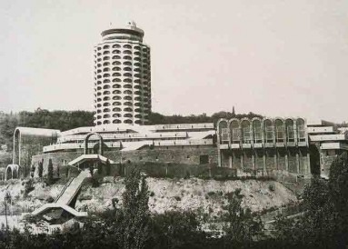 Simple components of an intricate problem