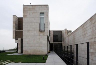 1. Private residency in Cascad, Yerevan